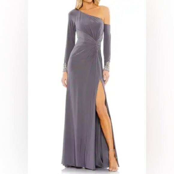 NWT MAC DUGGAL Side Twist Drop Shoulder Beaded Cuff Gown in grey size 10 - Picture 3 of 16
